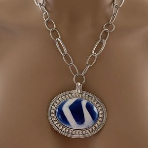 Brand New in Box Rachel Zoe Pendant Necklace - Huge Art Glass Center -Unsigned